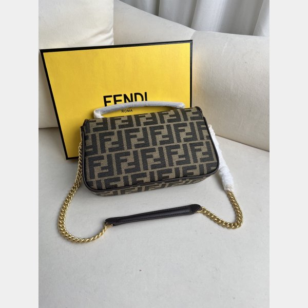 Best FENDI Iconic Baguette FF logo Luxury HANDBAG