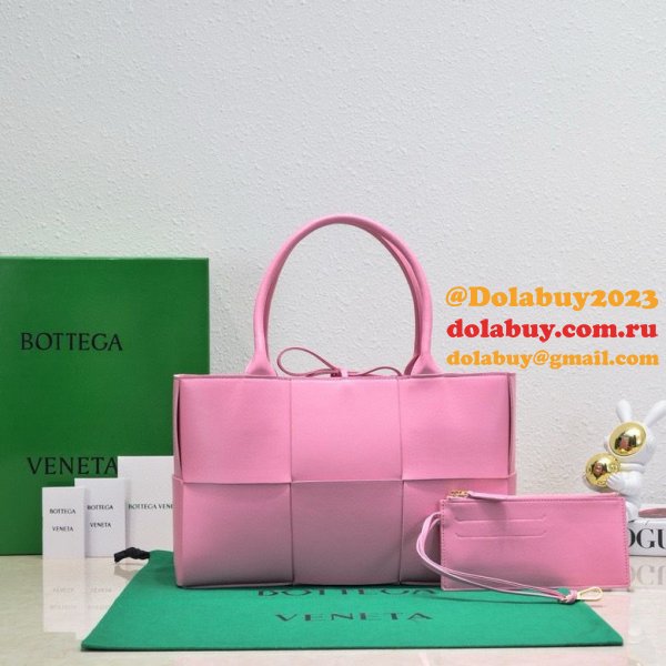 Luxury BOTTEGA VENETA Medium Arco Tote Bag 36CM