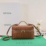 Luxury BOTTEGA VENETA 1:1 Mirror Vanity Case 789109