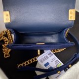 Wholesale Cheap 1:1 Replica AS3315 Messenger Boy Handbags