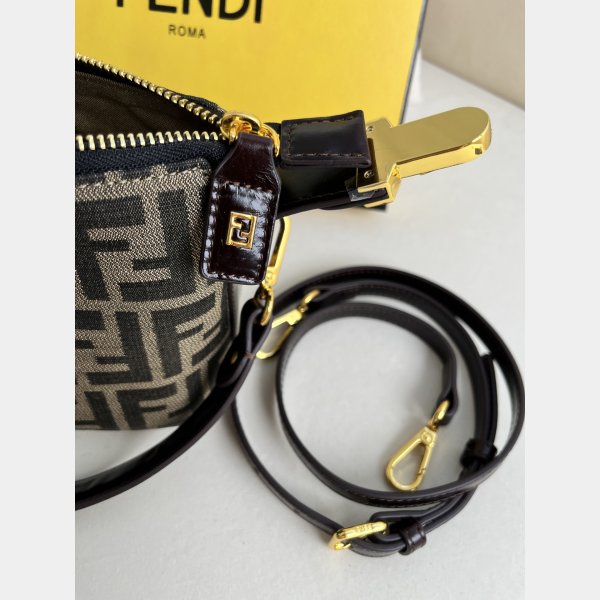 Top Quality FENDI Wholesale lunch HADNBAG