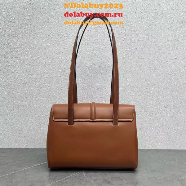 High Quality CELINE SOFT 16 Office patent leather Medium