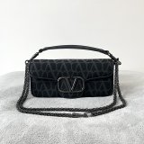 Shop Valentino Garavani 1133 Locò VLogo Signature Replica Bags Sale