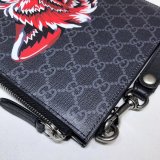 Gucci Best GG Supreme 473904 Bestiary Pouch With Bee