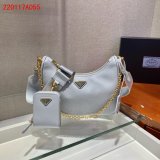 Replica Prada Handbags Cheap Highest Quality For Leather Hobo Re-Edition You